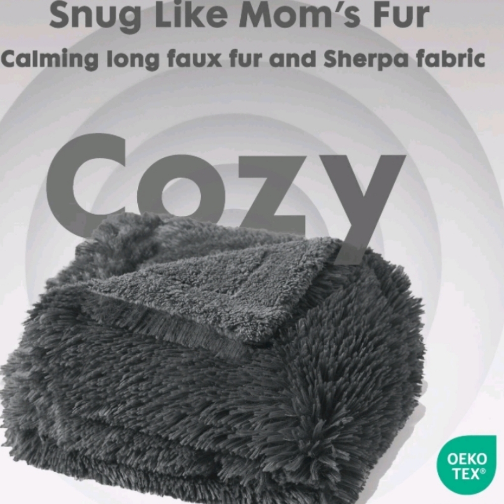 gogobunny waterproof dog blanket reversible faux fur pet throw blanket - Picture 5 of 5